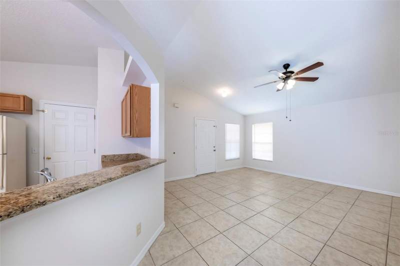 3 bedroom Single Family Residence at 10109 Vista Cove Lane, Vista Cove, Orlando — photo 3