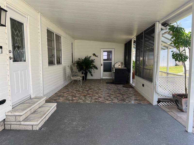2 bedroom Manufactured Home at 845 Cane Palm Street, Palm Hill Mobile Home Park Unrec, Largo — photo 4