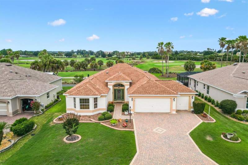 3 bedroom Single Family Residence at 2757 Day Lily Run, The Villages, The Villages — photo 2