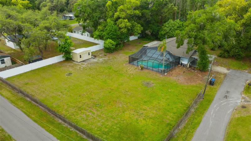 East North Tampa