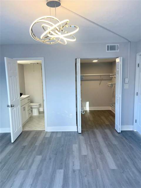 4550 Overlook Drive #156, St Petersburg FL - photo 14 of 29