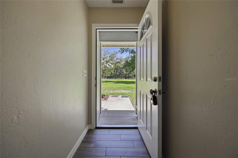 3 bedroom Single Family Residence at 16310 NW 40th Place, Newberry, Newberry — photo 5