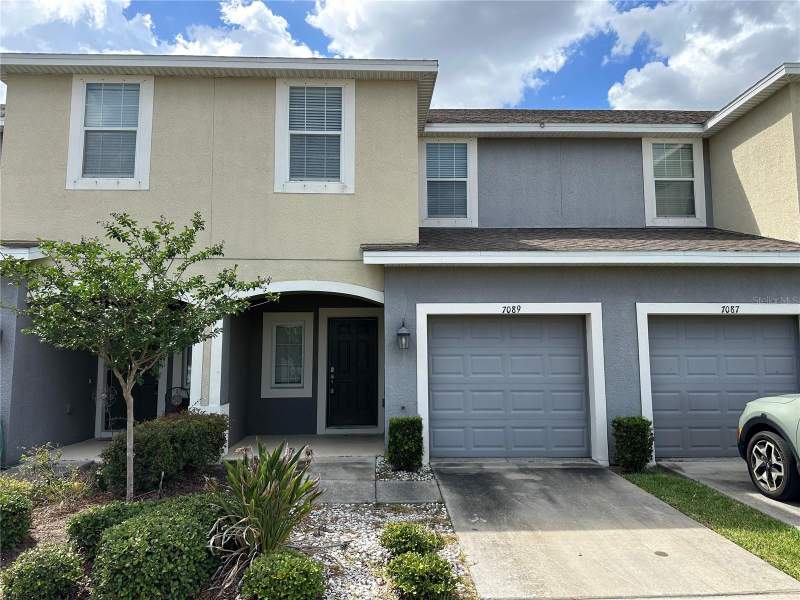 7089 WOODCHASE GLEN DRIVE home for sale in Oak Creek