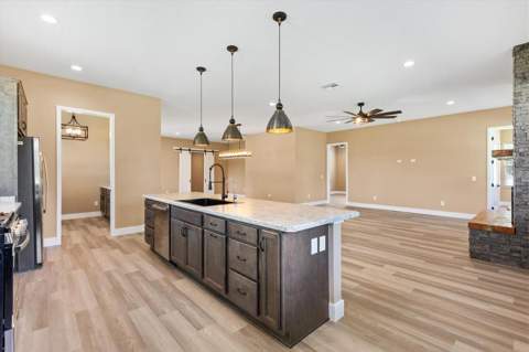 2540 NE 77th Road, Wildwood FL - photo 11 of 54
