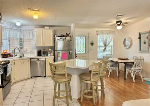 102 Americana Court #206, St Petersburg FL - photo 12 of 30