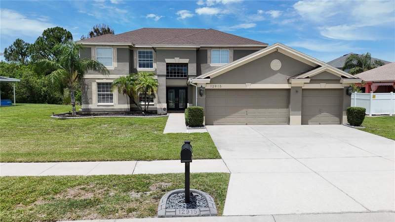 12915 CARLINGTON LN home for sale in Summerfield Village