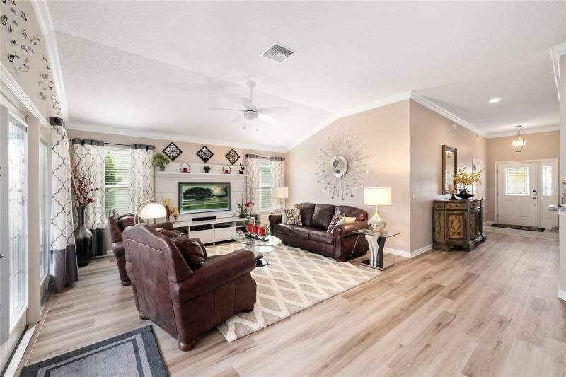 4 bedroom Single Family Residence at 1194 McDonough Place, Villages/Fruitland Park Un 39, The Villages — photo 5
