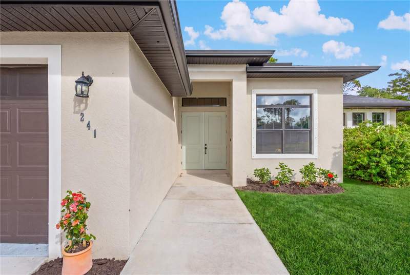 4 bedroom Single Family Residence at 241 Hoffer Street, Port Charlotte Sec 024, Port Charlotte — photo 2