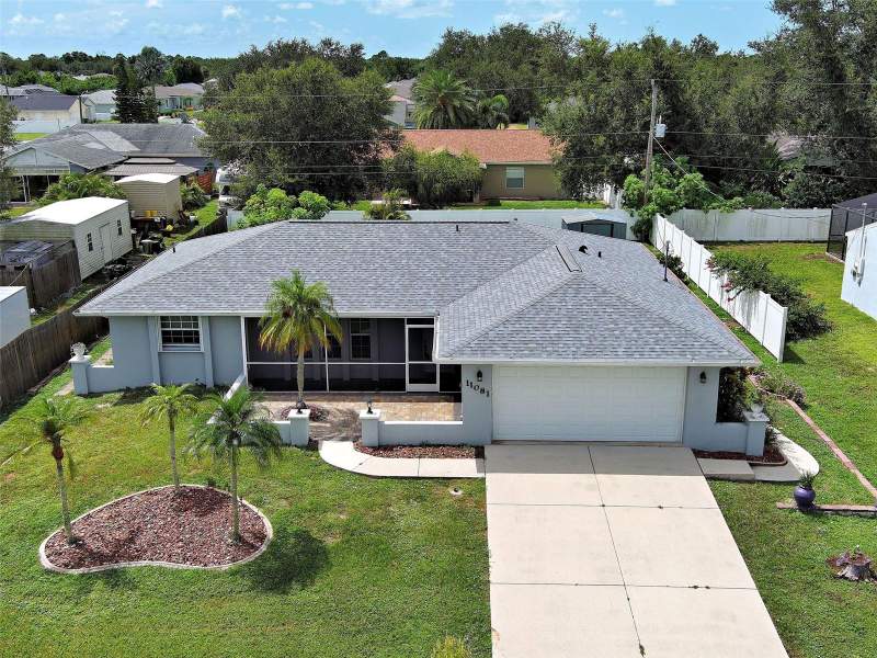 2 bedroom Single Family Residence at 11081 Magdalena Avenue, Port Charlotte Sec 065, Englewood — photo 2