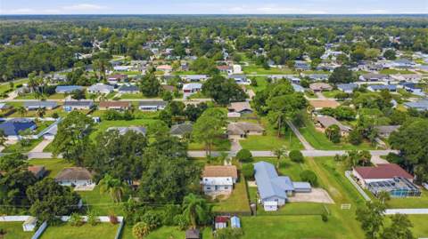 3307 Pine Tree Drive, Edgewater FL - photo 9 of 49