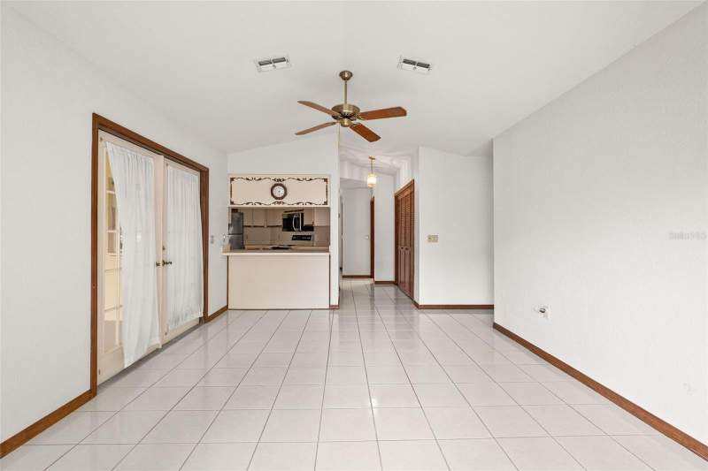 3 bedroom Single Family Residence at 4210 Augustine Road, Spring Hill, Spring Hill — photo 3
