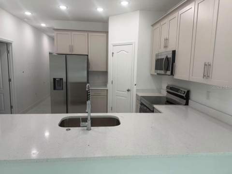 125 Pine Street, Orlando FL - photo 8 of 26