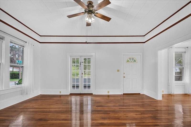 3 bedroom Single Family Residence at 630 NE 6th Avenue, W.R. Thomas Subdivision, Gainesville — photo 4