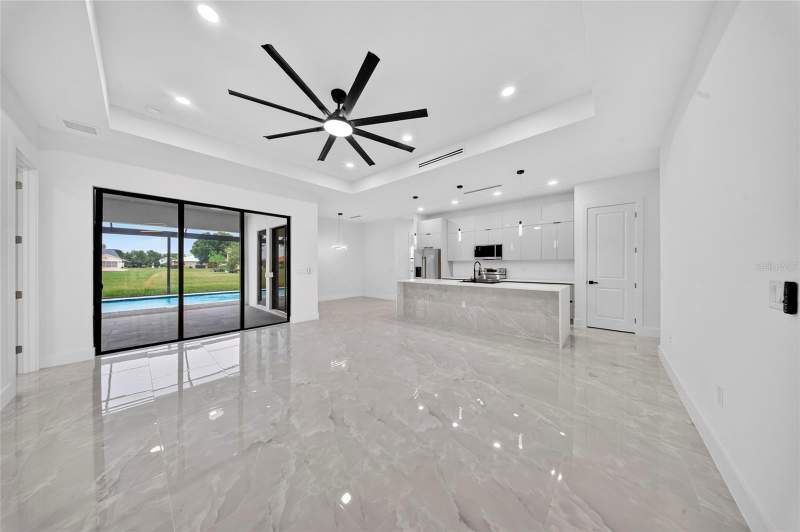 4 bedroom Single Family Residence at 1335 Razorbill Lane, Punta Gorda Isles Sec 23, Punta Gorda — photo 2