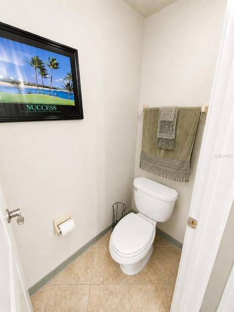 9305 Mandrake Court, Tampa FL - photo 13 of 32