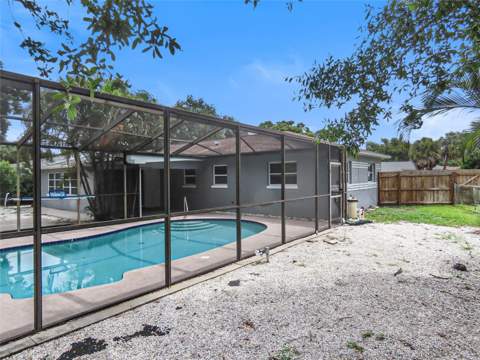 2434 65th Street, St Petersburg FL - photo 6 of 6