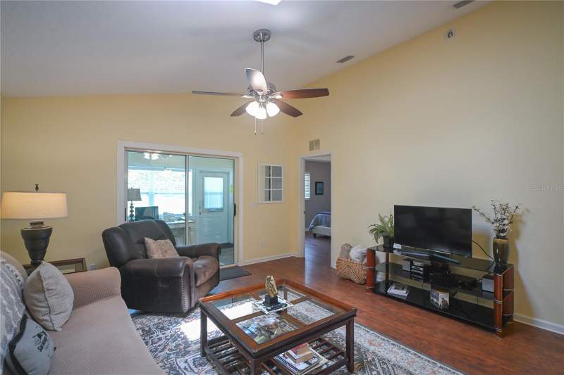 2 bedroom Single Family Residence at 1918 NW 50th Avenue, Ocala Palms Un I, Ocala — photo 5