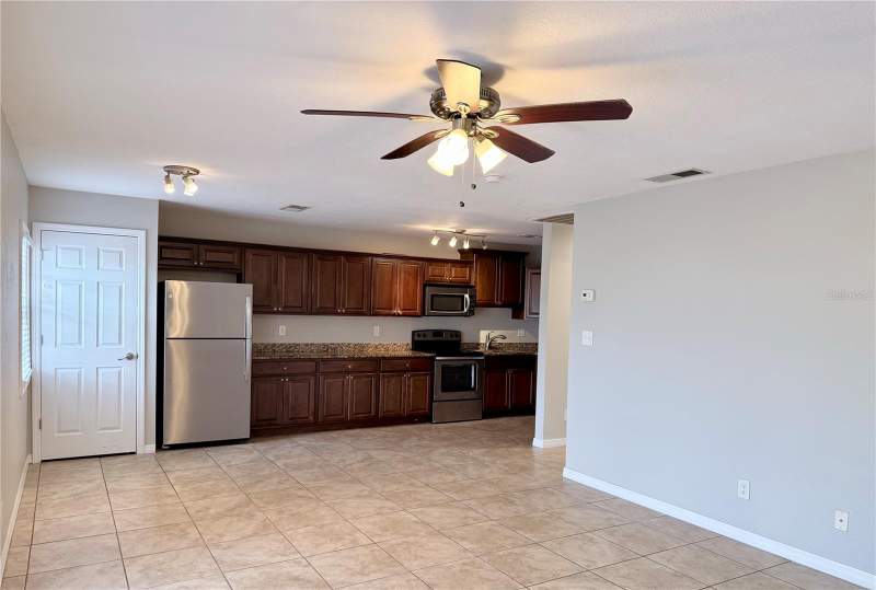 1 bedroom Condominium at 4728 Beach Drive #B, Waterside At Coquina Key South, St Petersburg — photo 5