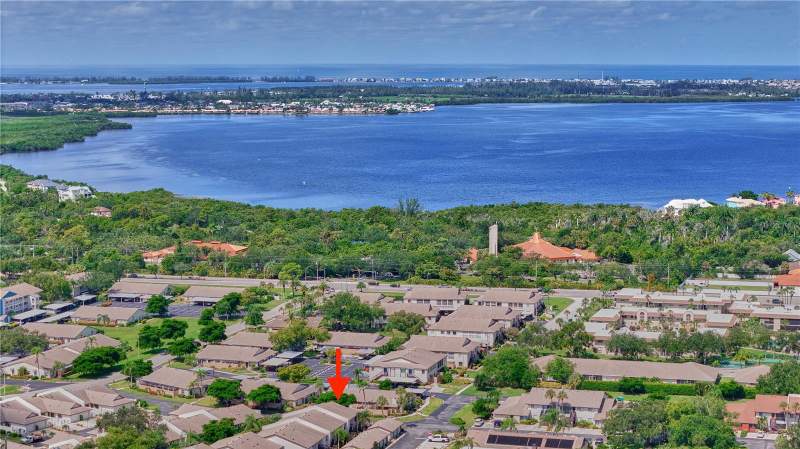 2 bedroom Condominium at 7163 28th Avenue #7163, Country Village Sec 6, Bradenton — photo 2