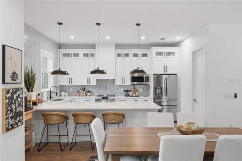 1727 Maryland Avenue, St Petersburg FL - photo 12 of 47