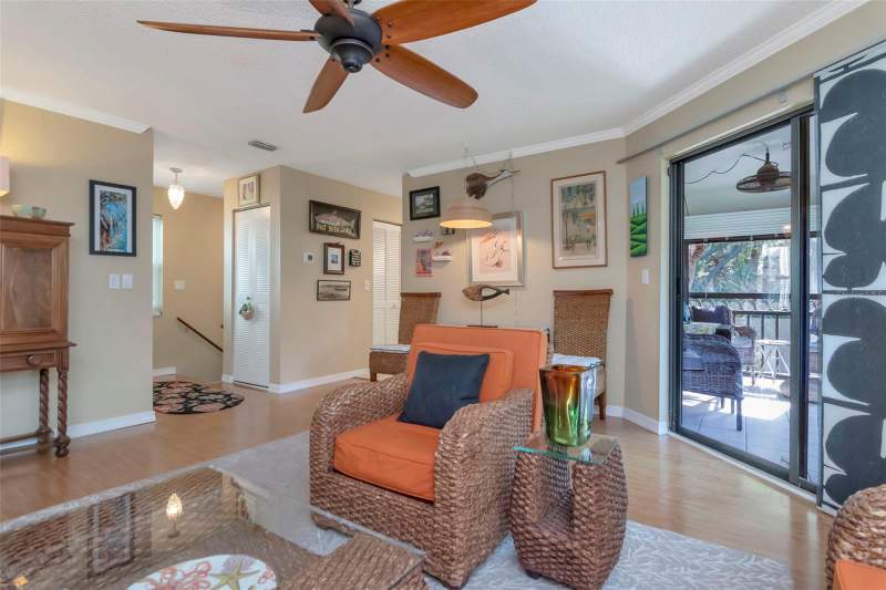 2 bedroom Condominium at 484 Santa Cruz Place #H, Plaza Villas One Condo, St Petersburg — photo 4