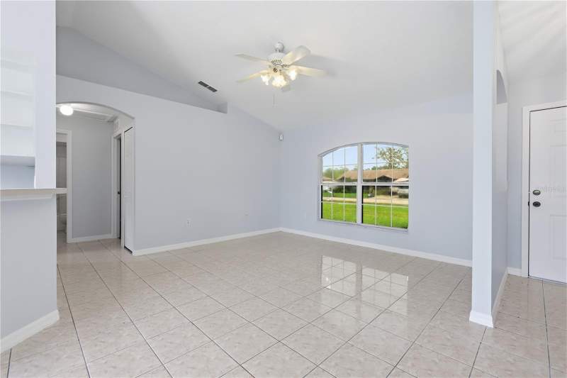 3 bedroom Single Family Residence at 824 Alcan Avenue, Deltona Lakes Un 44, Deltona — photo 5