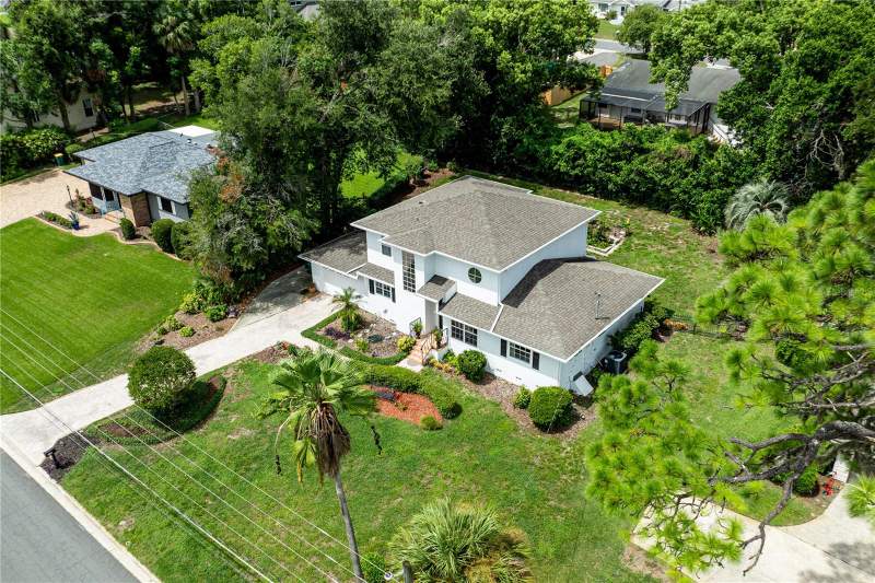 3 bedroom Single Family Residence at 1405 Hilltop Drive, Mount Dora Pinecrest Sub, Mount Dora — photo 2