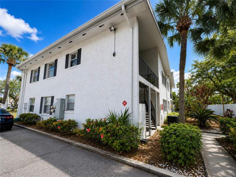 Villa Marquis Condo
