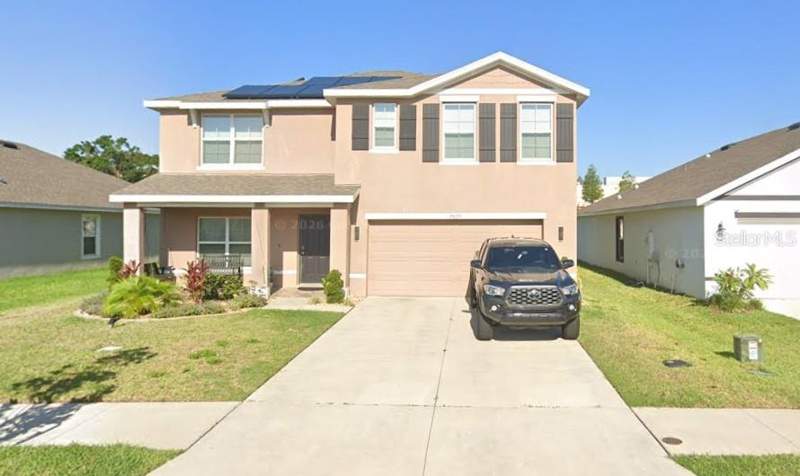 7819 SAIL CLOVER LANE home for sale in Zephyr Lakes