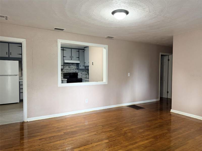3 bedroom Single Family Residence at 1025 NE 4th Street, Fruitland Heights, Chiefland — photo 2