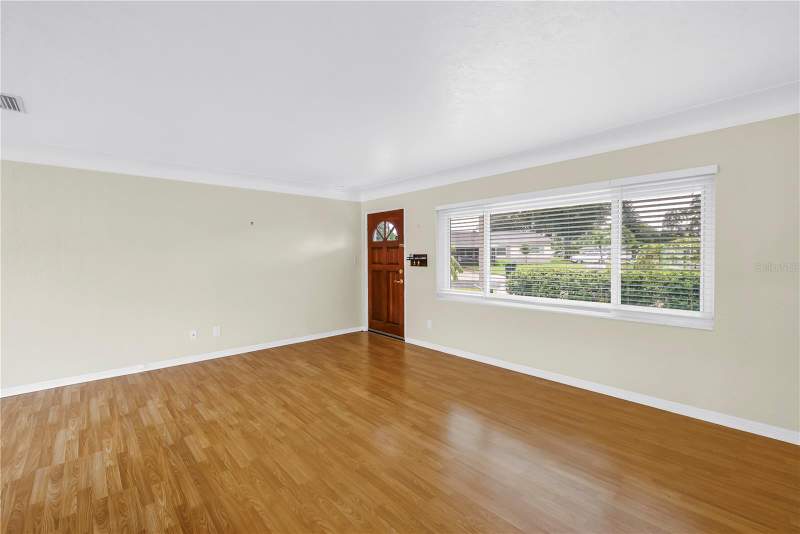 3 bedroom Single Family Residence at 6195 28th Avenue, Holiday Park 2nd Add, St Petersburg — photo 4