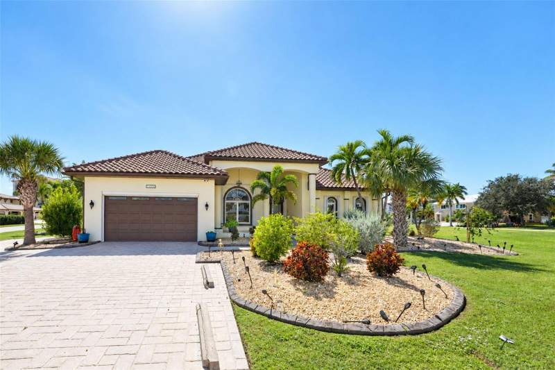 3 bedroom Single Family Residence at 1481 W Marion Avenue, Punta Gorda Isles Sec 9B, Punta Gorda — photo 2