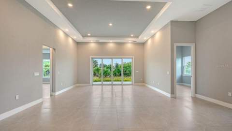 8147 Tracy Circle, Port Charlotte FL - photo 13 of 41