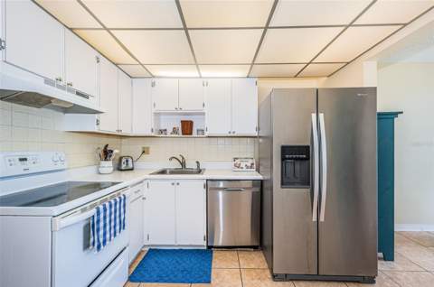 4915 Bay Street #126, St Petersburg FL - photo 10 of 41