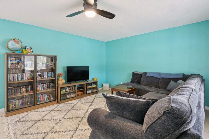 3 bedroom Single Family Residence at 893 KIMBALL DRIVE, TWIN LAKES MANOR ADD 03, OCOEE — photo 4