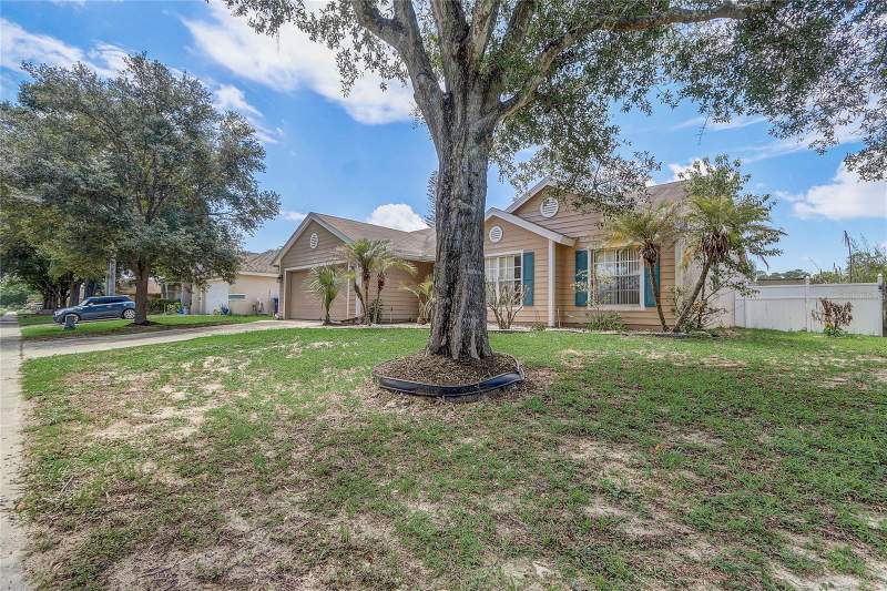 3 bedroom Single Family Residence at 2191 Alclobe Circle, Silver Bend, Ocoee — photo 2