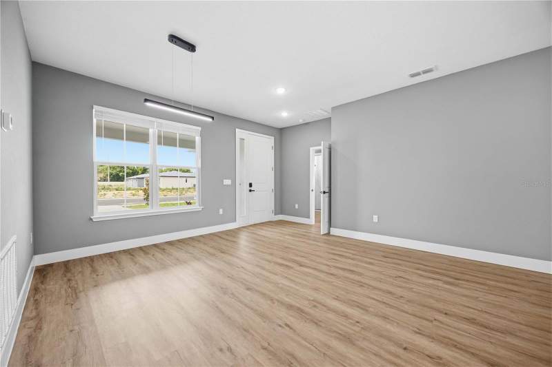 4 bedroom Single Family Residence at 2112 River Hawk Loop, Residences Of Winter Haven, Winter Haven — photo 5