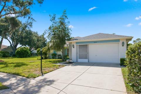 6639 Sun Point Court, New Port Richey FL - photo 22 of 67