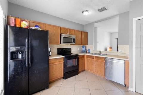 1040 Cannock Drive, Kissimmee FL - photo 12 of 38