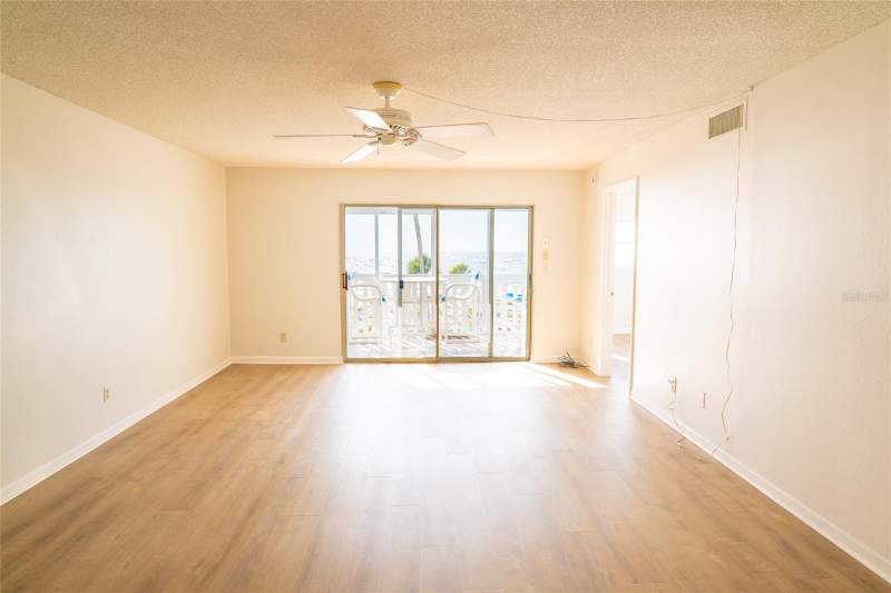 2 bedroom Condominium at 403 Gulf Way #304, Beach House Of Pass-A-Grille, St Pete Beach — photo 2
