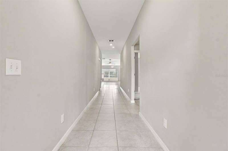 4 bedroom Single Family Residence at 12903 Wildflower Meadow Drive, Triple Crk Ph 6 Village H, Riverview — photo 5