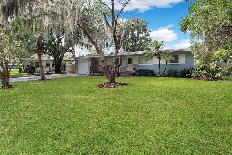 3 bedroom Single Family Residence at 1955 Eland Avenue, Lake Bell Terrace, Winter Park — photo 2