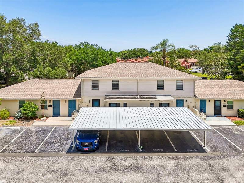 7324 STONE HAVEN COURT home for sale in Townhouses At Bonnie Bay Condo