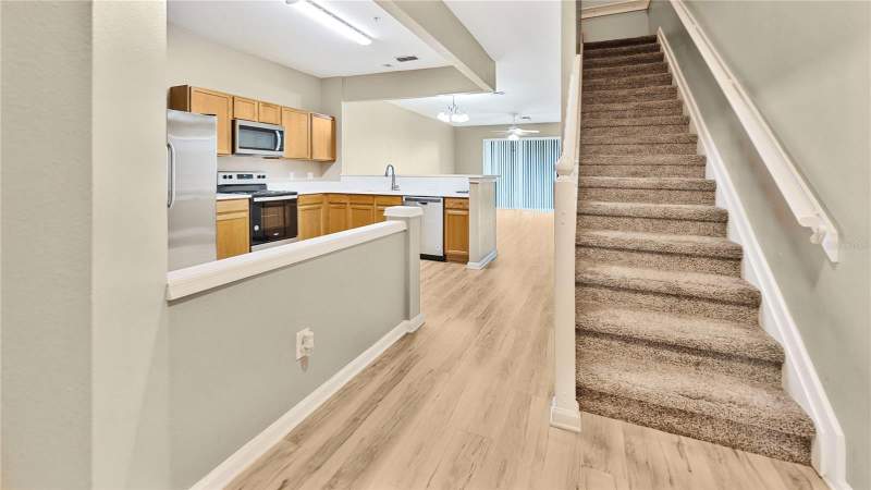 3 bedroom Townhouse at 6292 Twain Street #102, Vistas/Stonebridge Place Ph 01, Orlando — photo 2