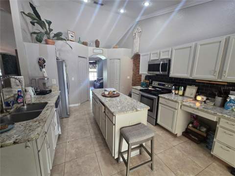 15444 Mount Sparrow Road, Weeki Wachee FL - photo 8 of 21
