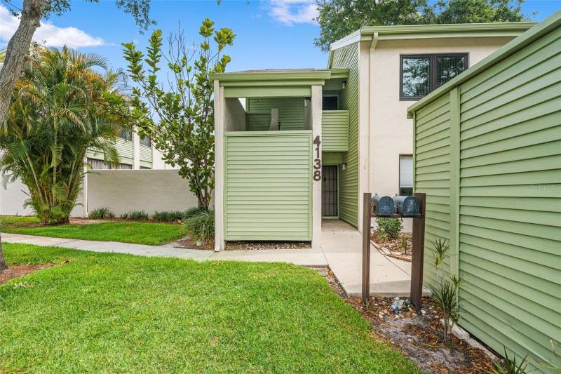 Carrollwood Village Pine Lake