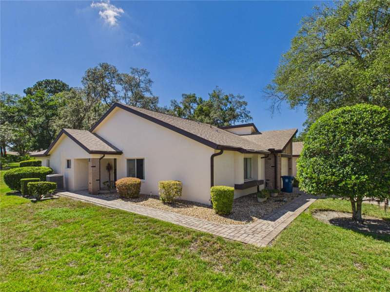 3 bedroom Villa at 7511 Heather Walk Drive, Heather Walk, Weeki Wachee — photo 3
