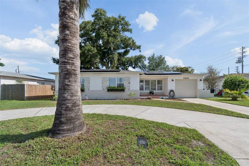 2 bedroom Single Family Residence at 3531 29th Avenue, Sirmons Estates, St Petersburg — photo 4