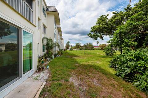 4595 Chancellor Street #114, St Petersburg FL - photo 14 of 30