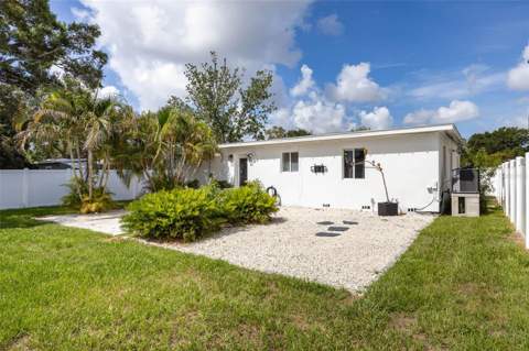 5931 Mangrove Street, St Petersburg FL - photo 23 of 39